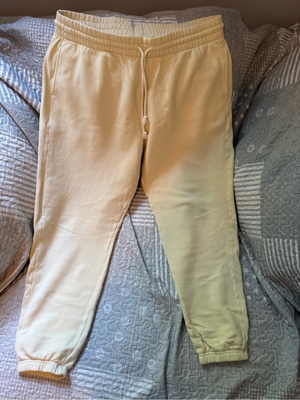 Aritzia TNA Yellow Sweatpants with Drawstring